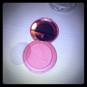 Tarte clay blush in blissful full-size
